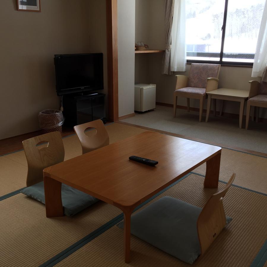 Schole Hakuba Hotell Eksteriør bilde